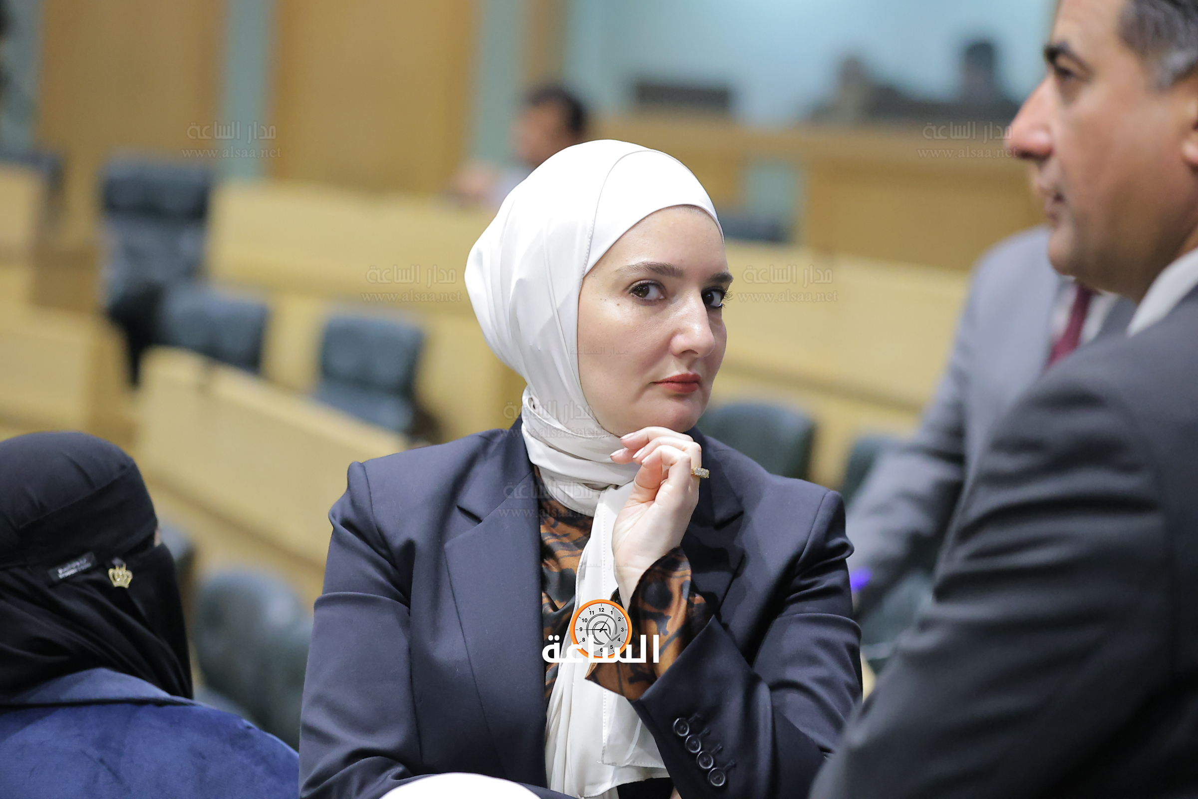 Madar Al-Saa Images 0.2030889216030014