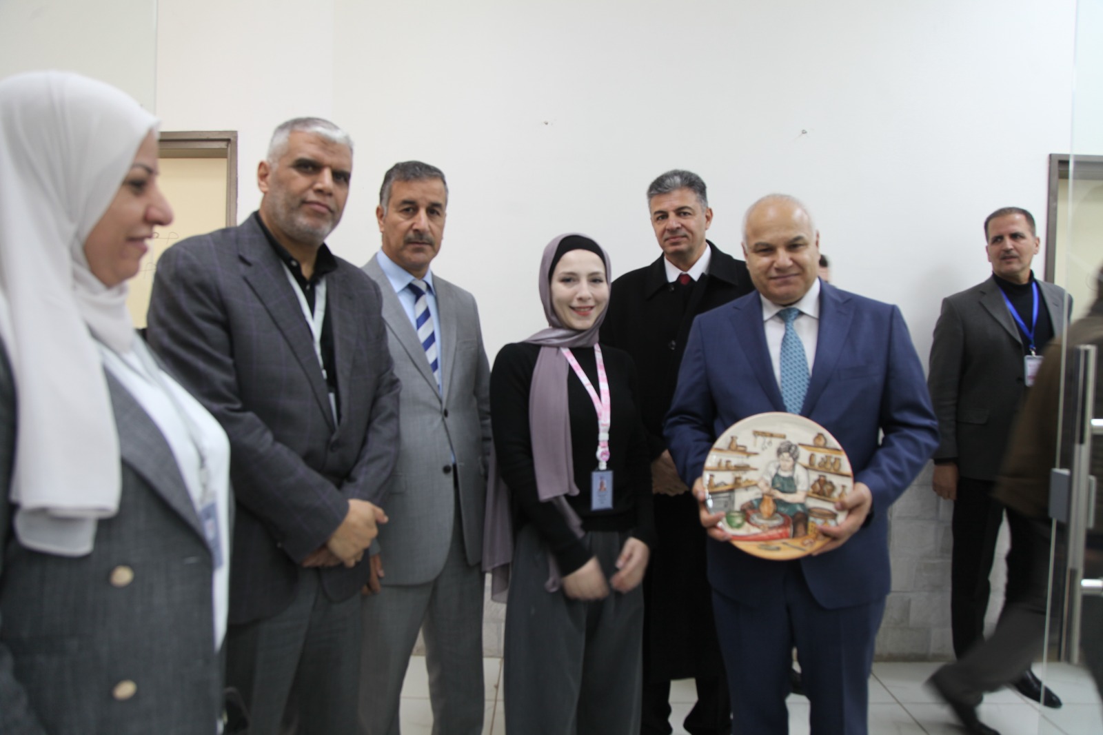 Madar Al-Saa Images 0.24993766330739675