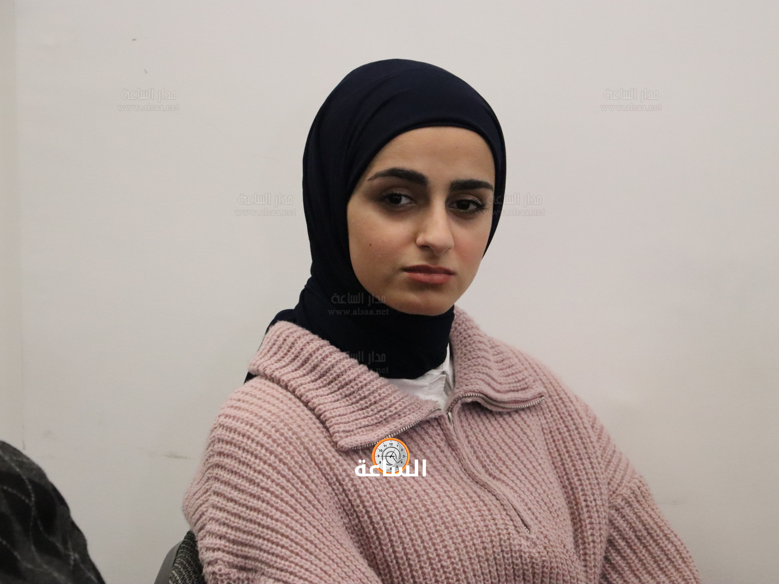 Madar Al-Saa Images 0.9802288583404875