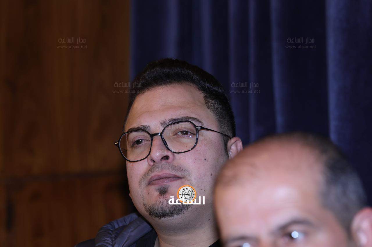 Madar Al-Saa Images 0.7054396930331087