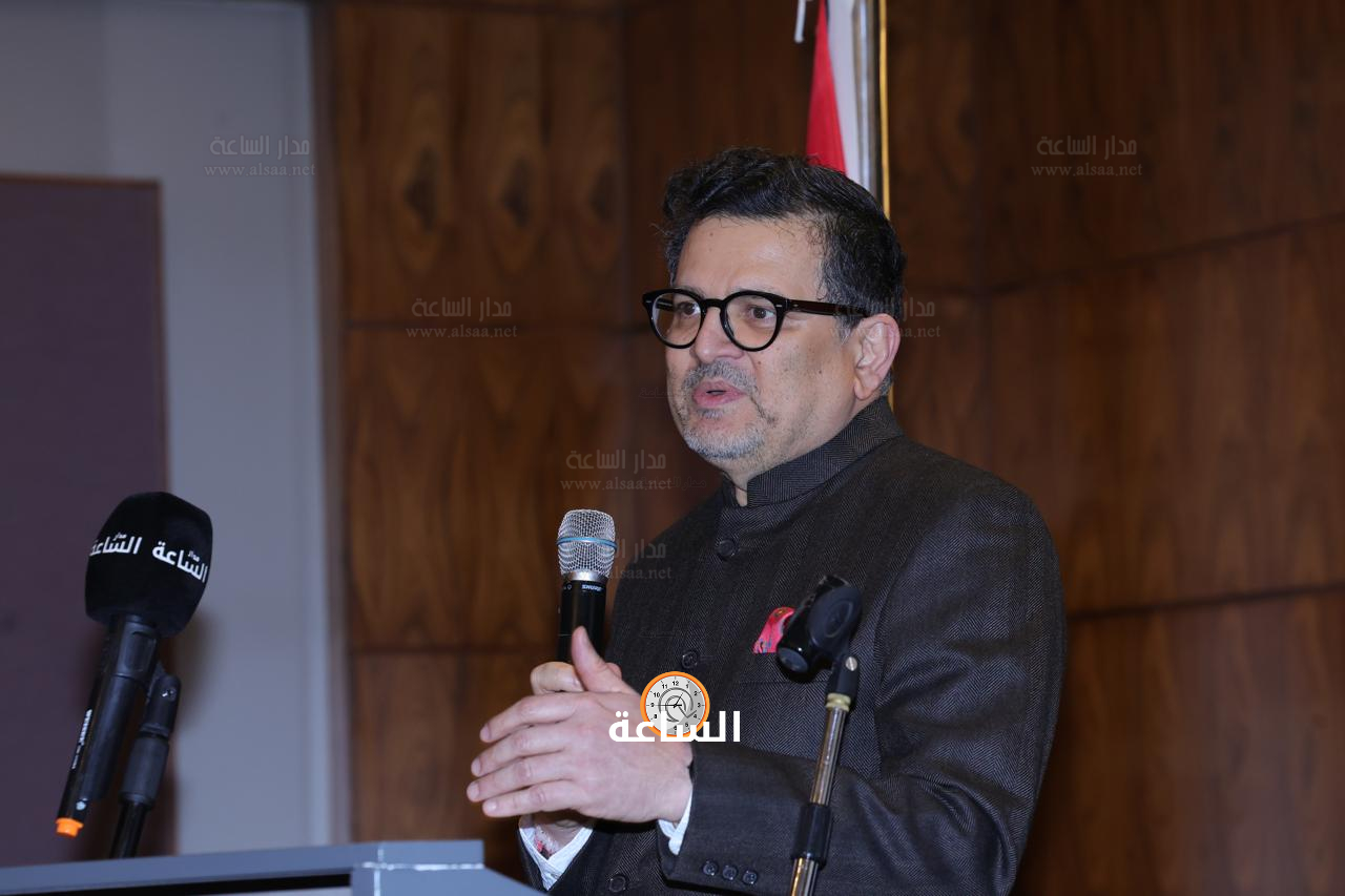 Madar Al-Saa Images 0.9691268897440898