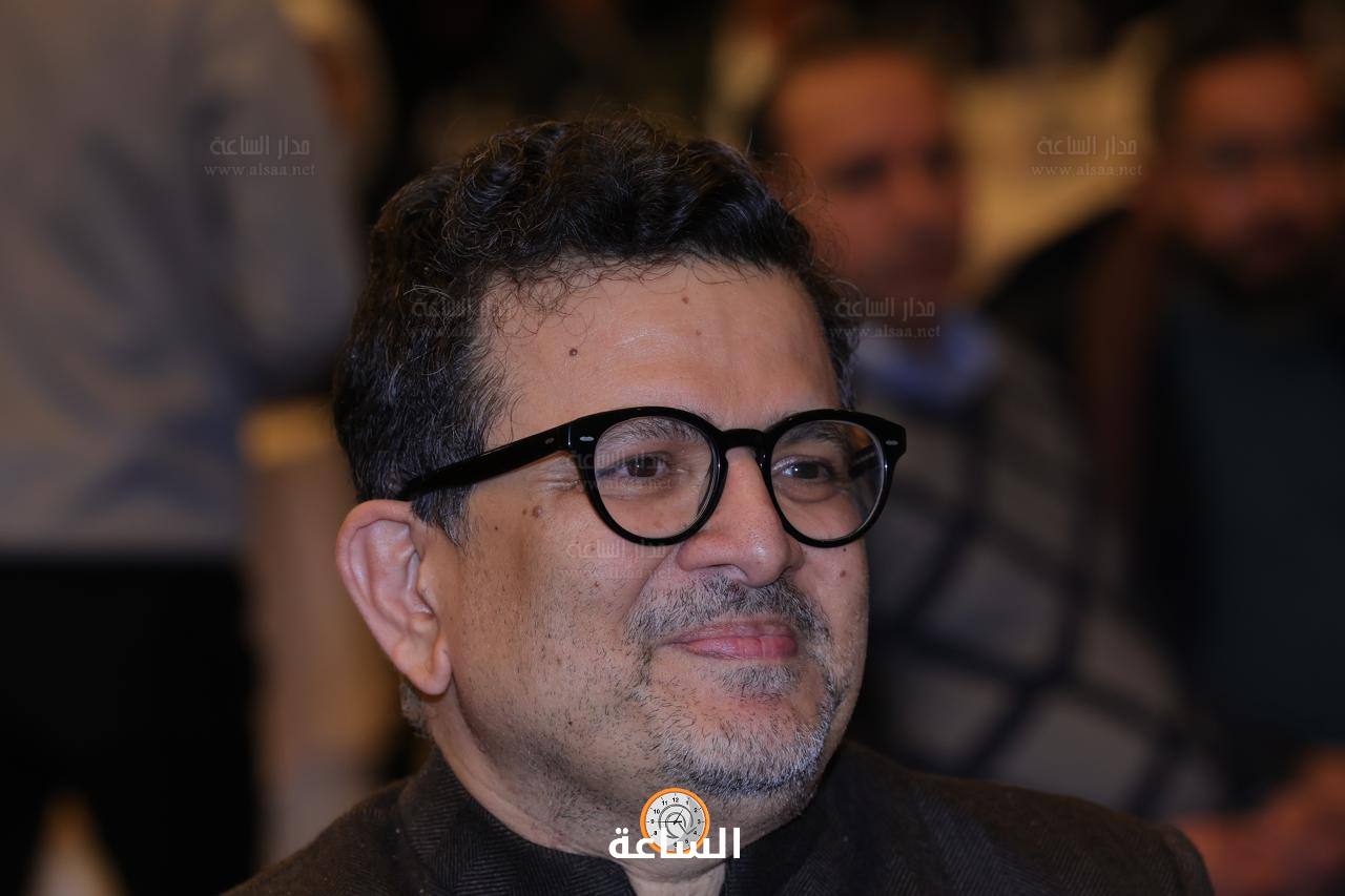 Madar Al-Saa Images 0.9367684600049256