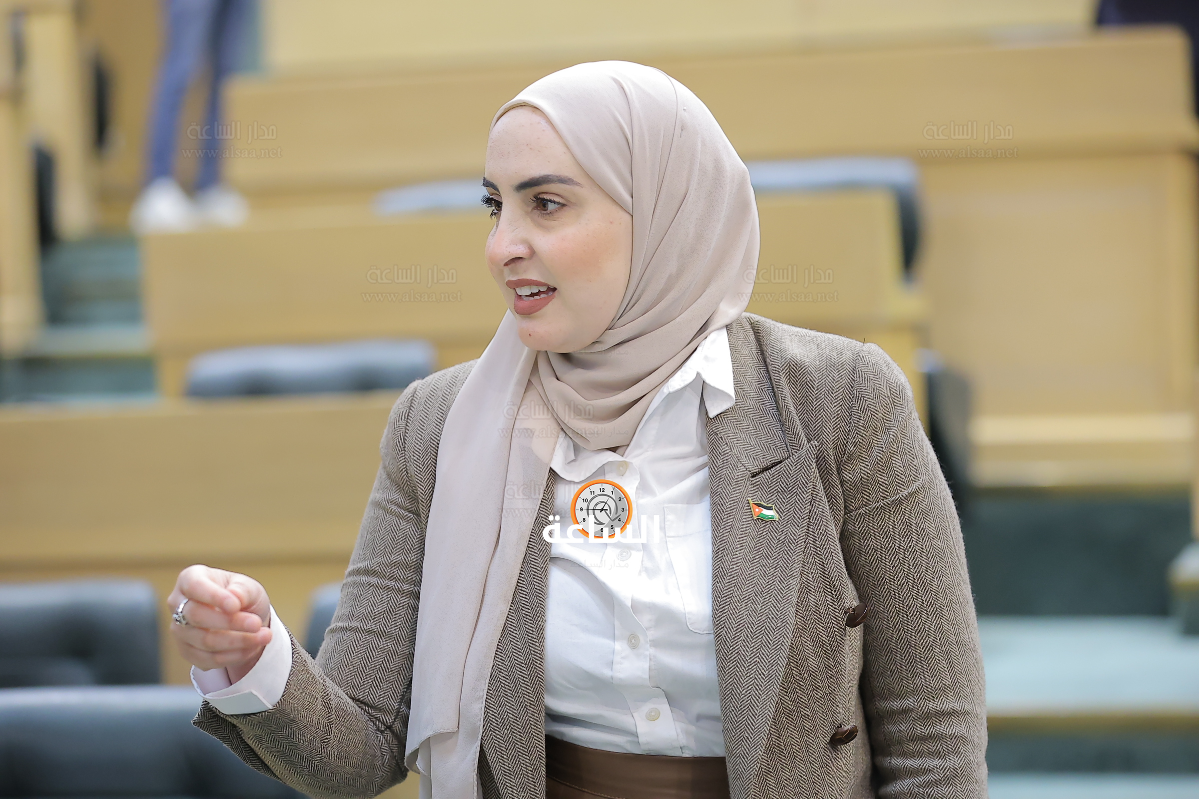 Madar Al-Saa Images 0.5730698809533034