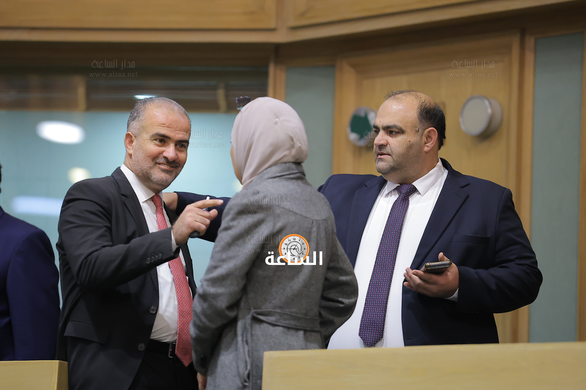 Madar Al-Saa Images 0.031216591865010024