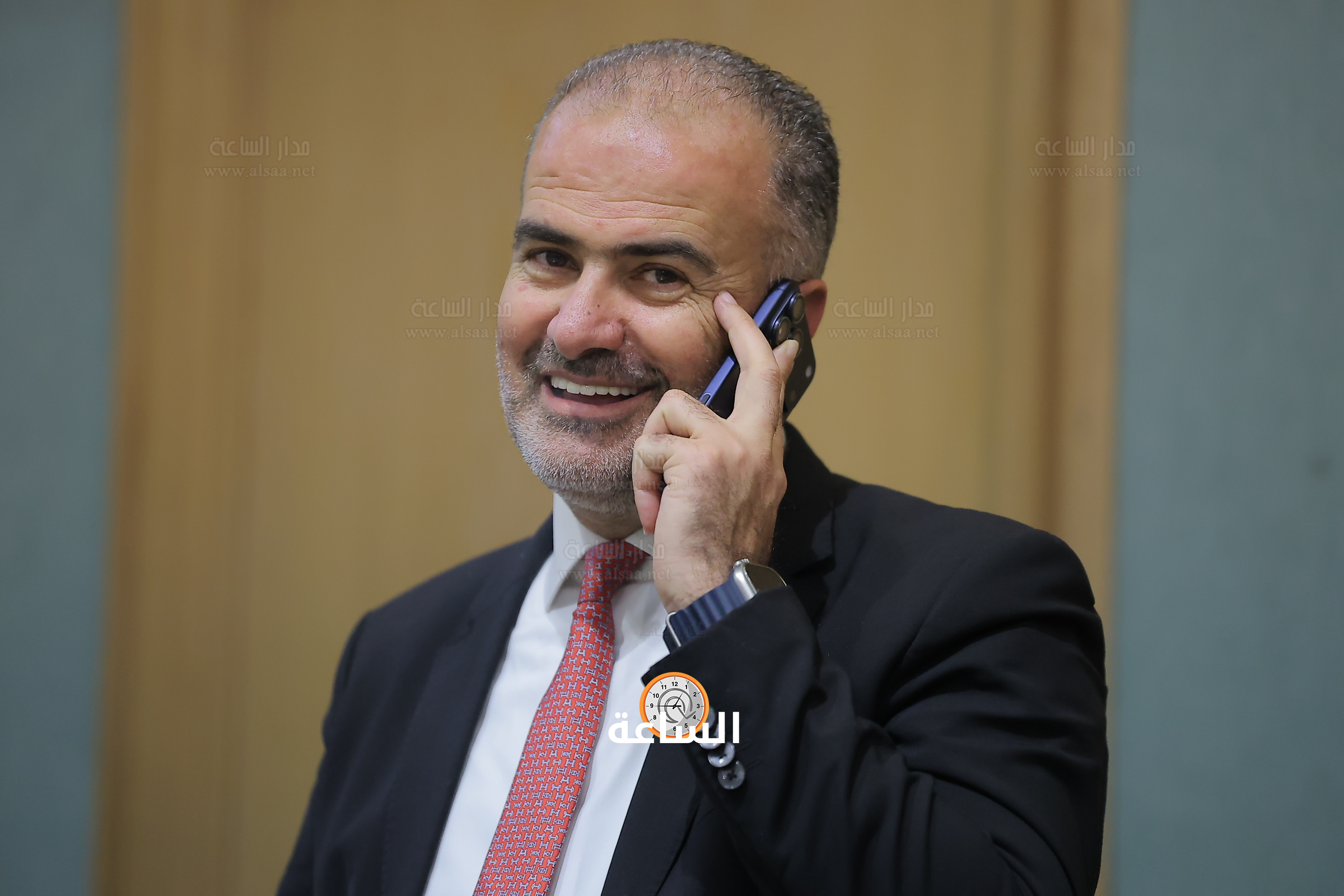 Madar Al-Saa Images 0.7607217134166758