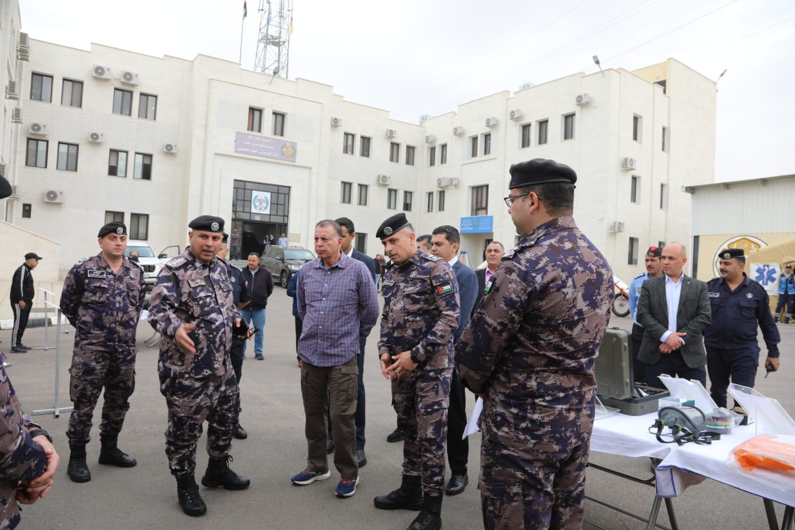 Madar Al-Saa Images 0.9288885742175392