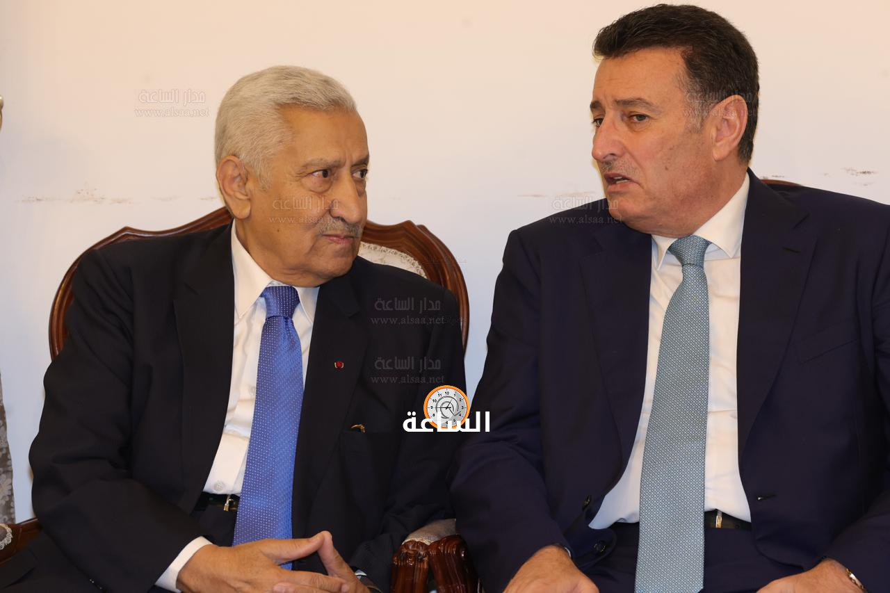 Madar Al-Saa Images 0.5574010550973806