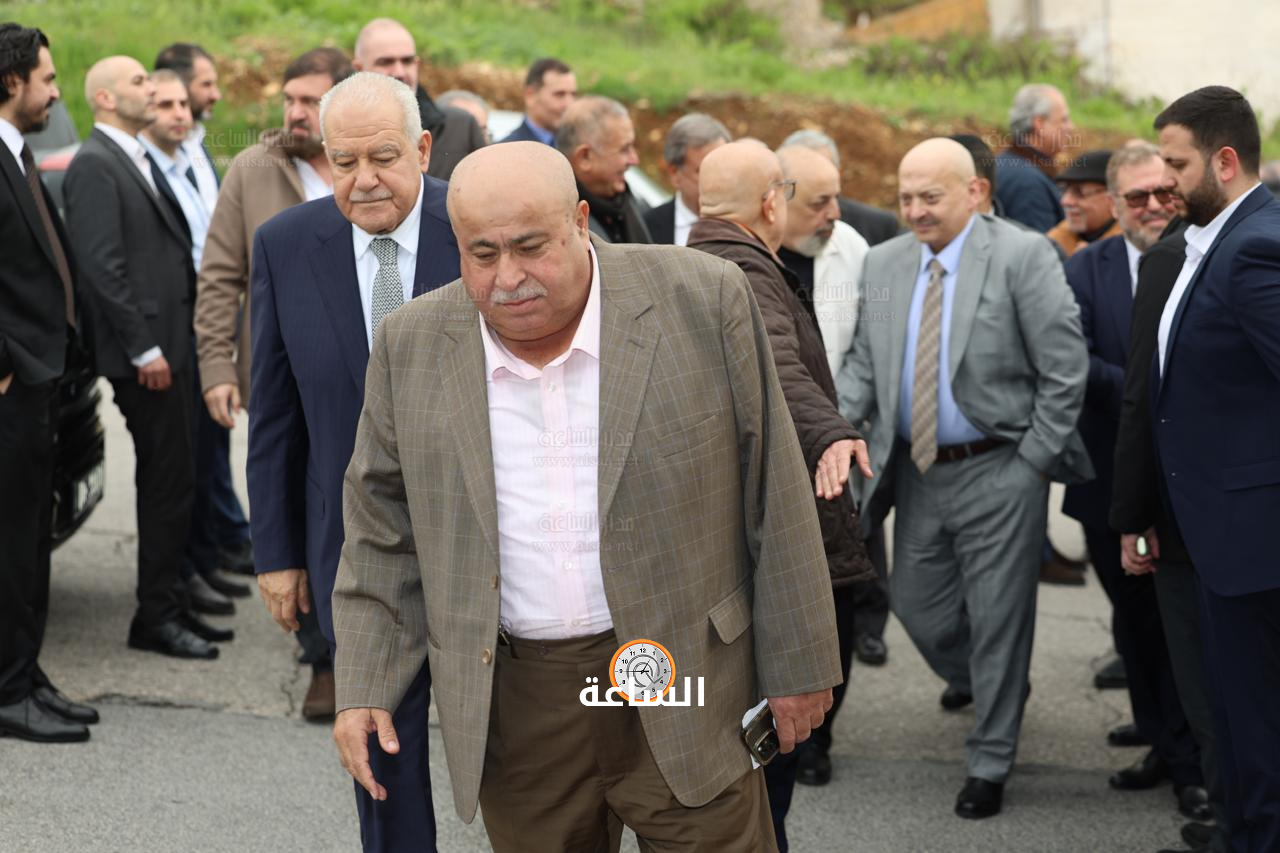 Madar Al-Saa Images 0.12318653116472356