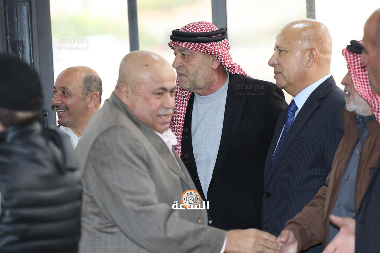 Madar Al-Saa Images 0.853010056116363