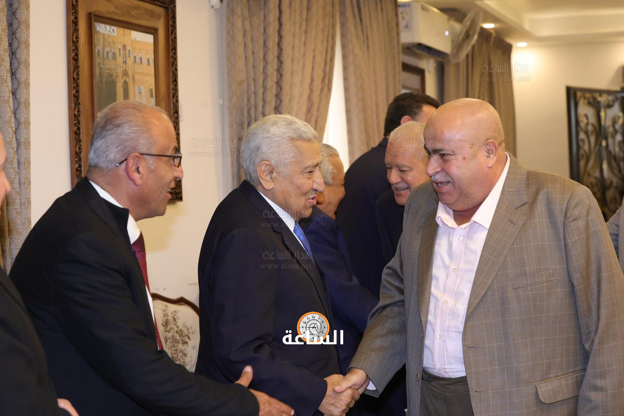 Madar Al-Saa Images 0.6771610769872349