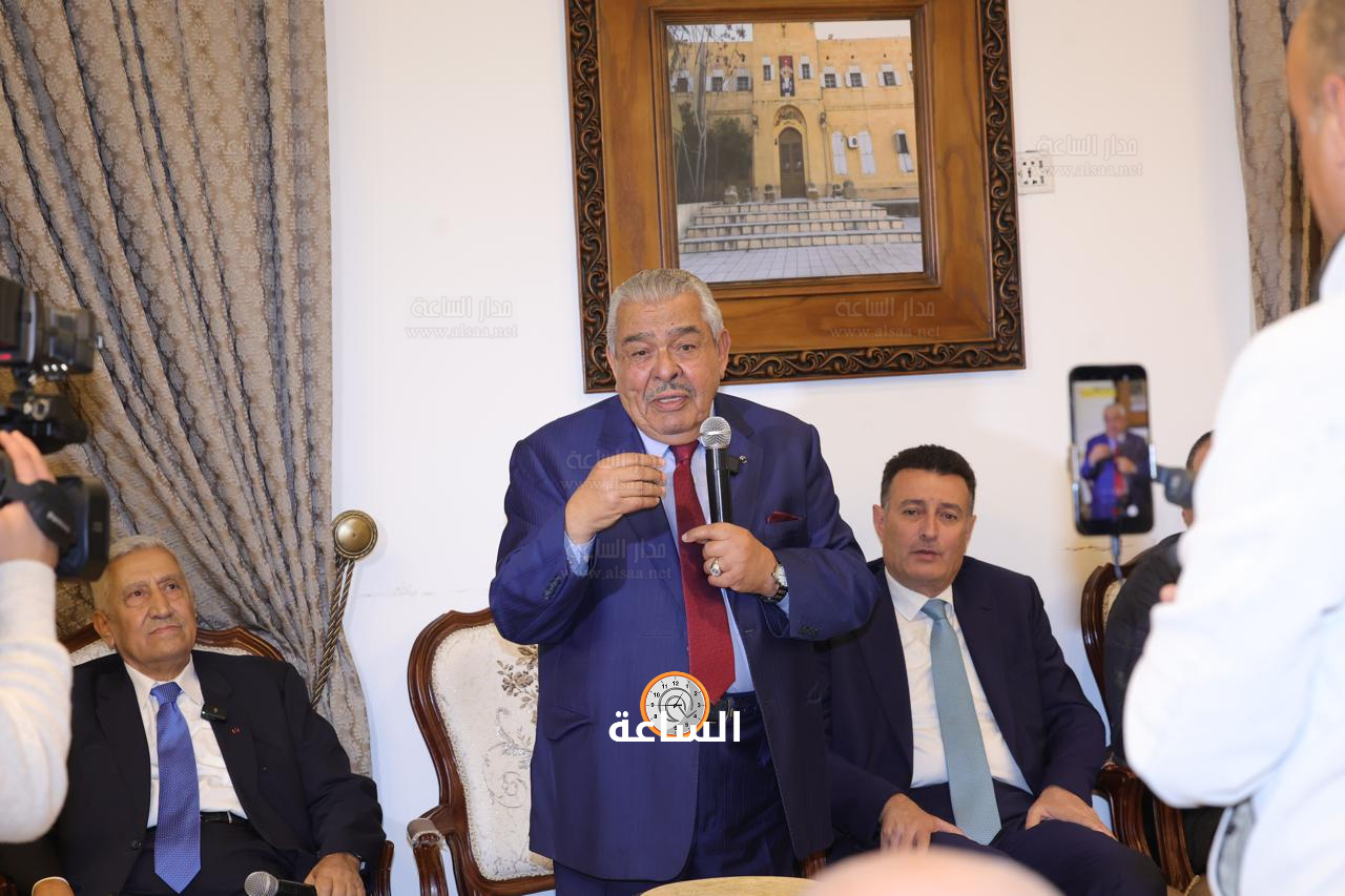 Madar Al-Saa Images 0.21375004729066616