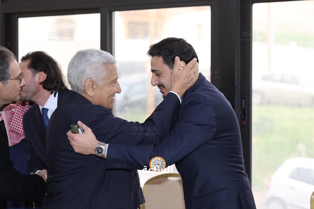 Madar Al-Saa Images 0.2004172344970404