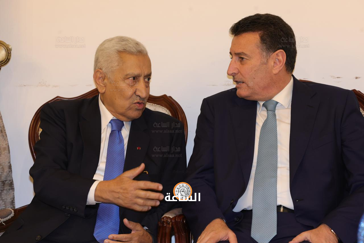 Madar Al-Saa Images 0.9526726381347888