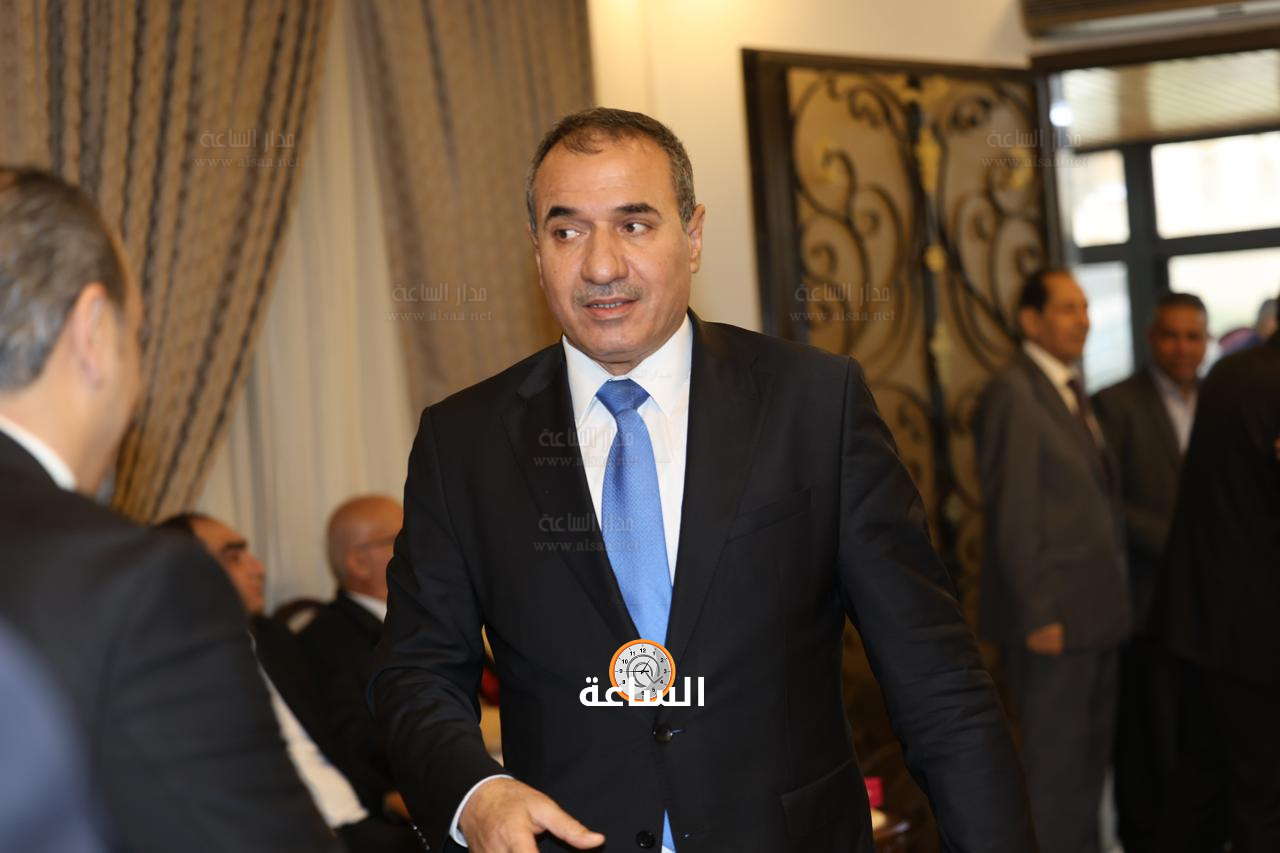 Madar Al-Saa Images 0.09440947284774959