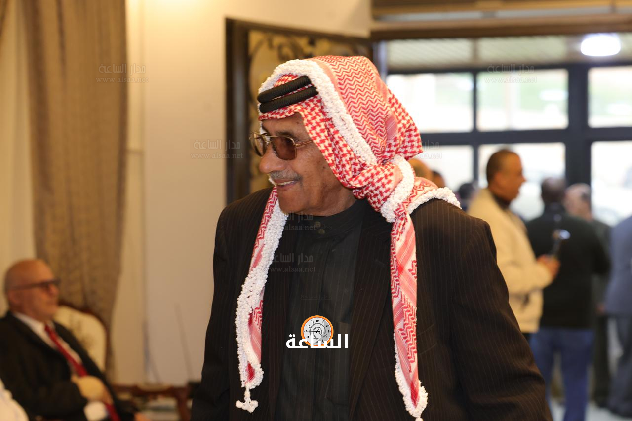 Madar Al-Saa Images 0.048288573635535736