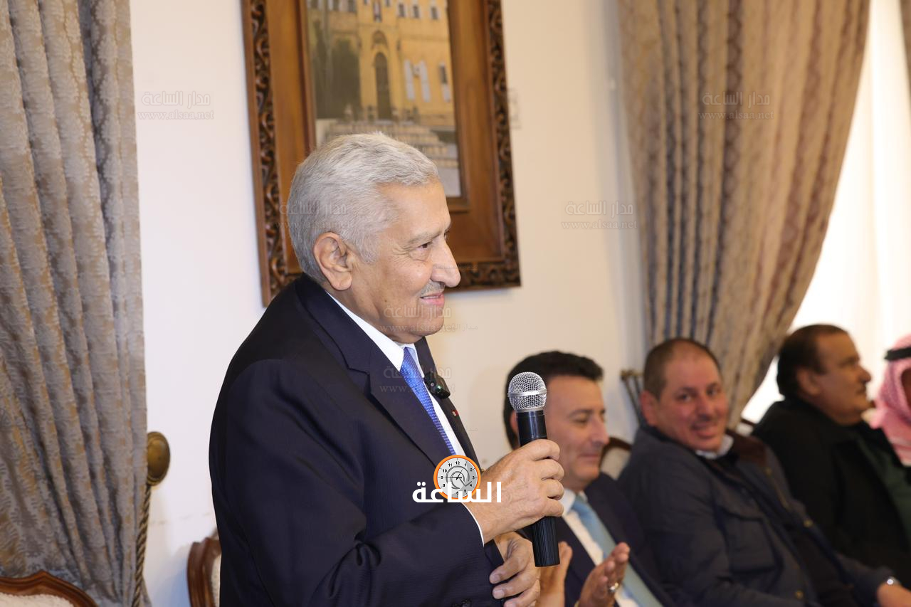 Madar Al-Saa Images 0.09545898693622745