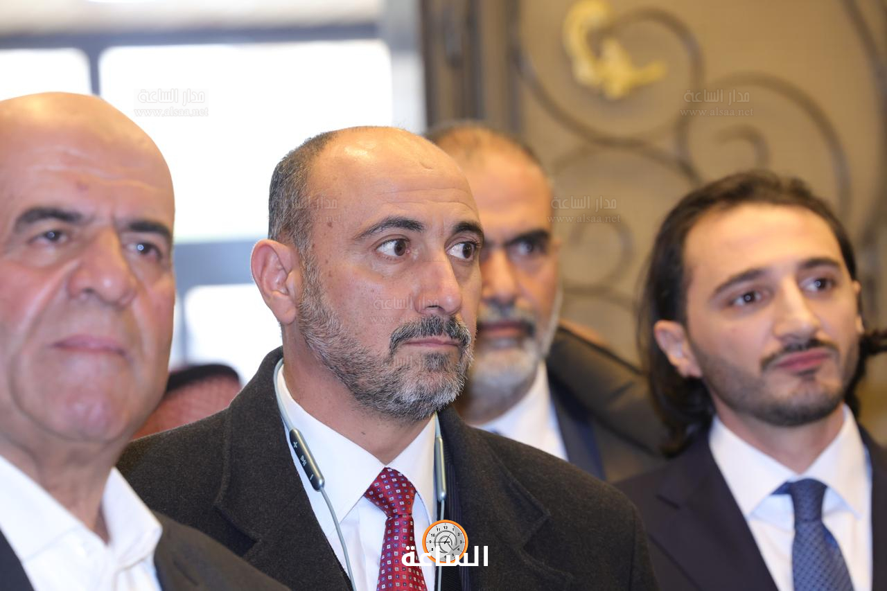 Madar Al-Saa Images 0.42190514861406825