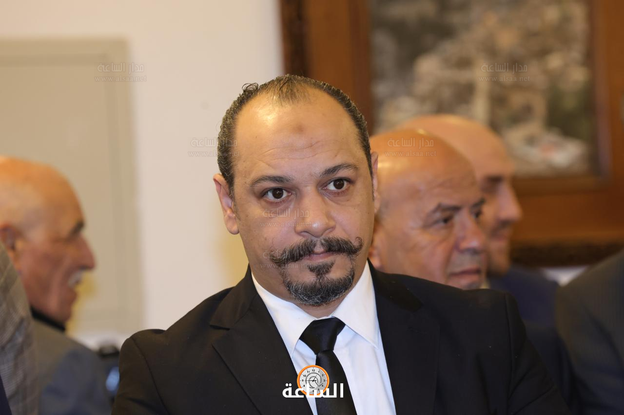 Madar Al-Saa Images 0.490304084732763