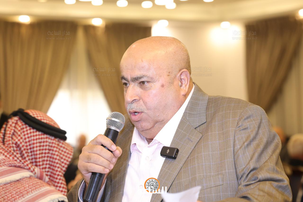 Madar Al-Saa Images 0.013685518441969635