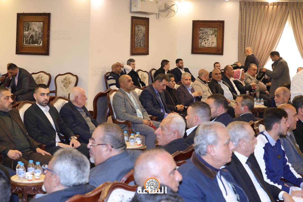 Madar Al-Saa Images 0.3988172720261748