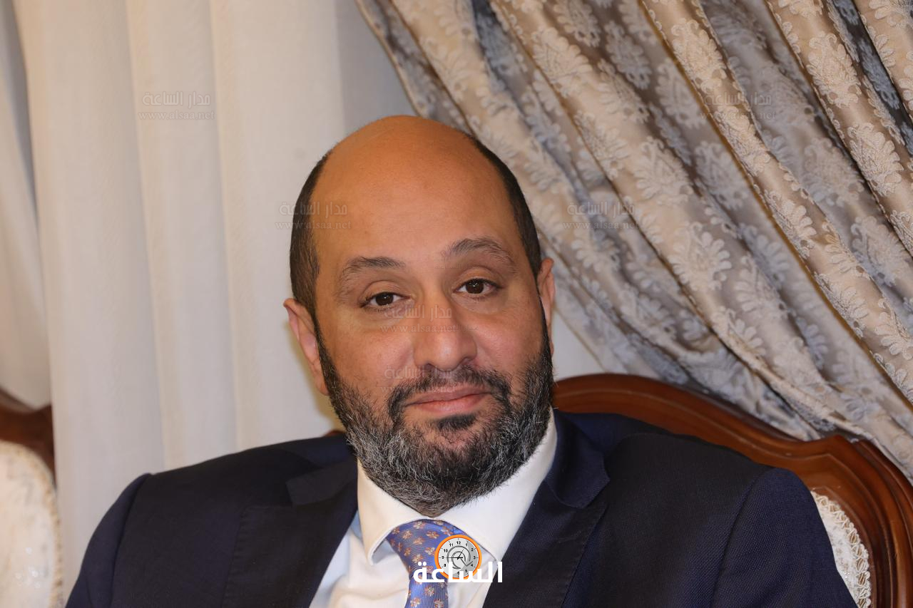 Madar Al-Saa Images 0.8742021870095387