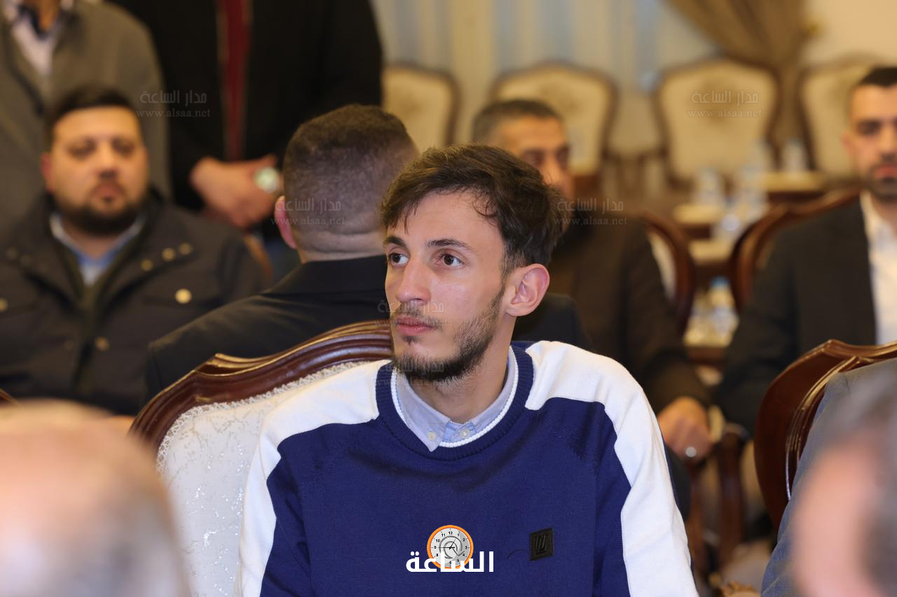 Madar Al-Saa Images 0.948707654837254