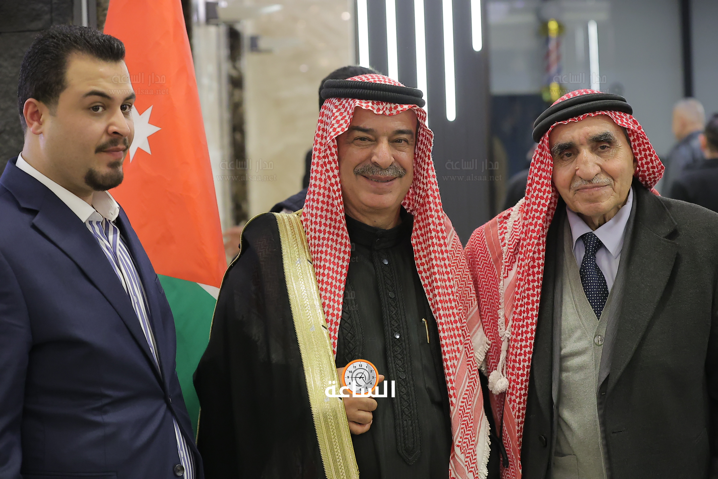 Madar Al-Saa Images 0.4977143967559382