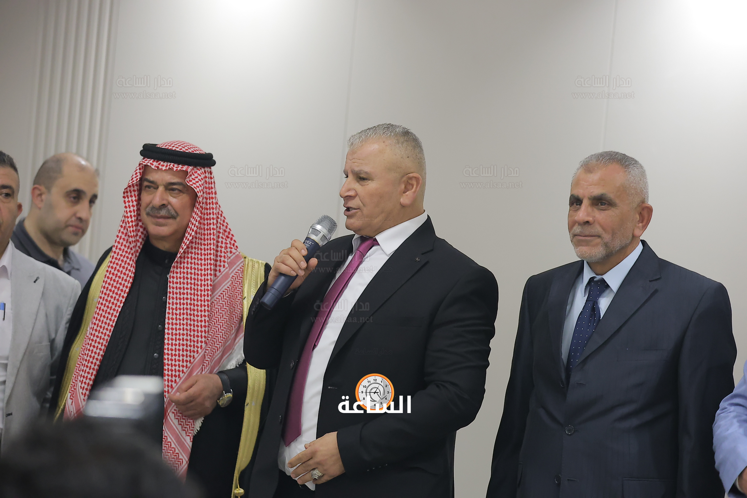 Madar Al-Saa Images 0.08557788178110781