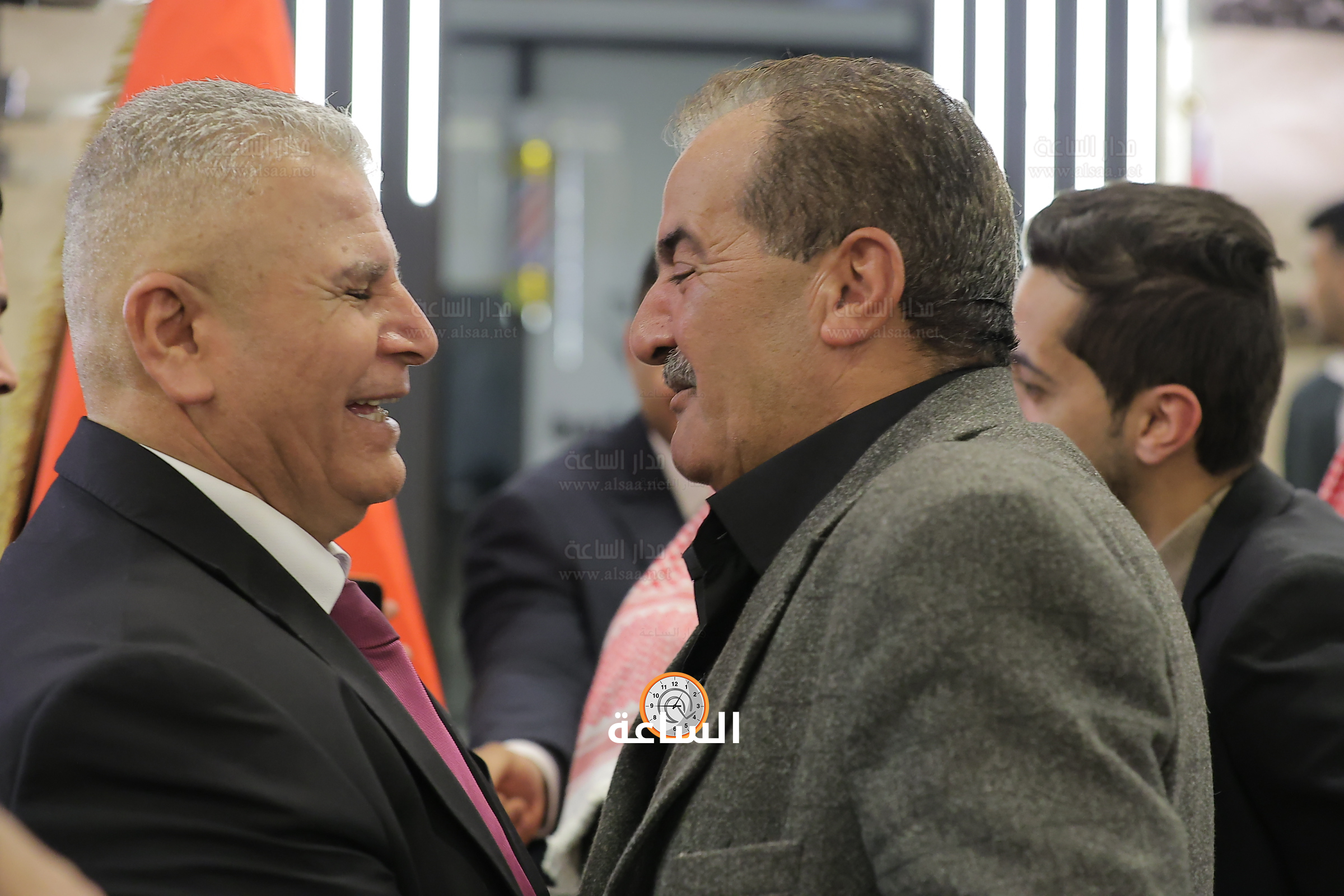 Madar Al-Saa Images 0.45180422654062136