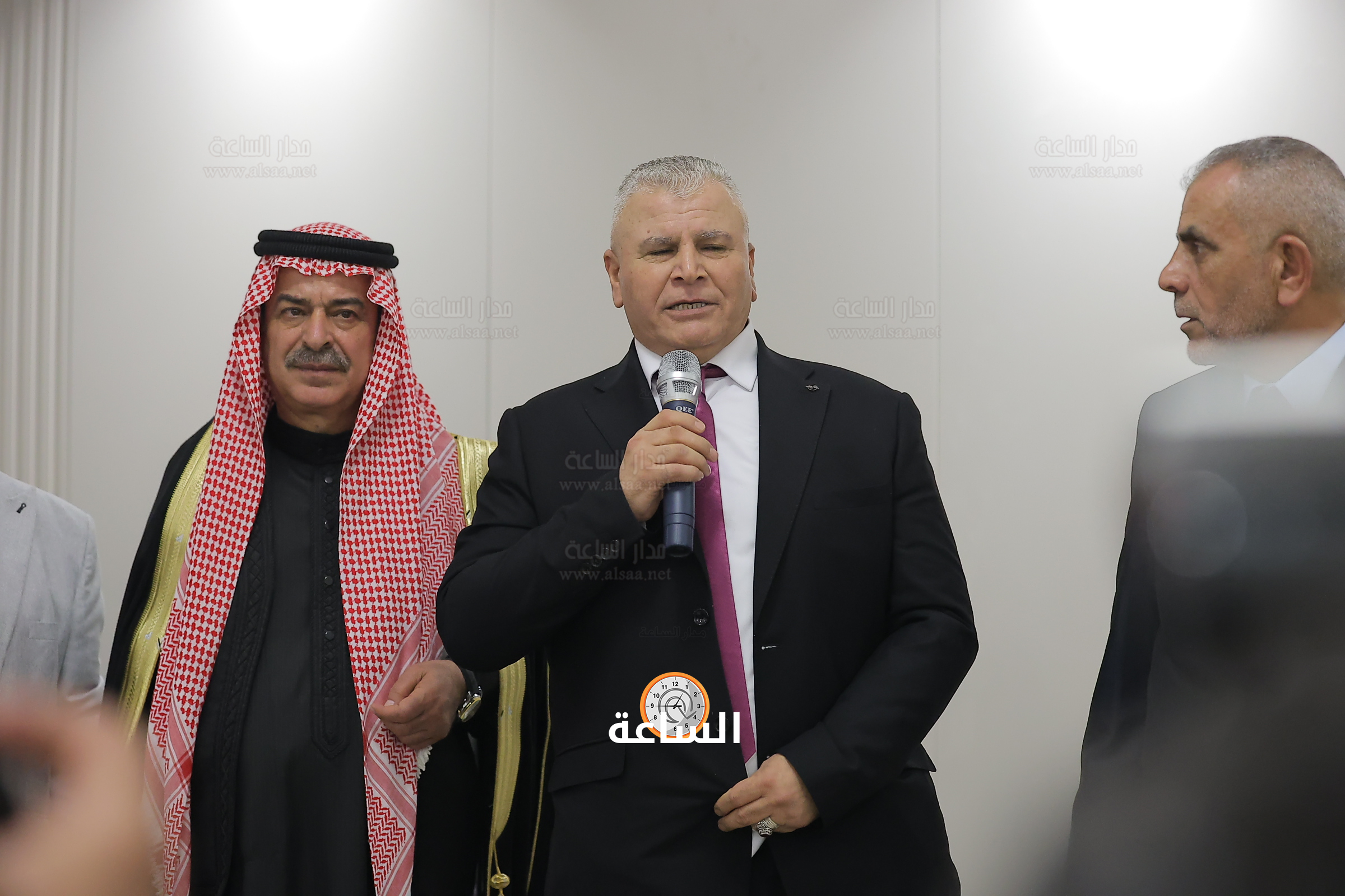 Madar Al-Saa Images 0.7646267310461424