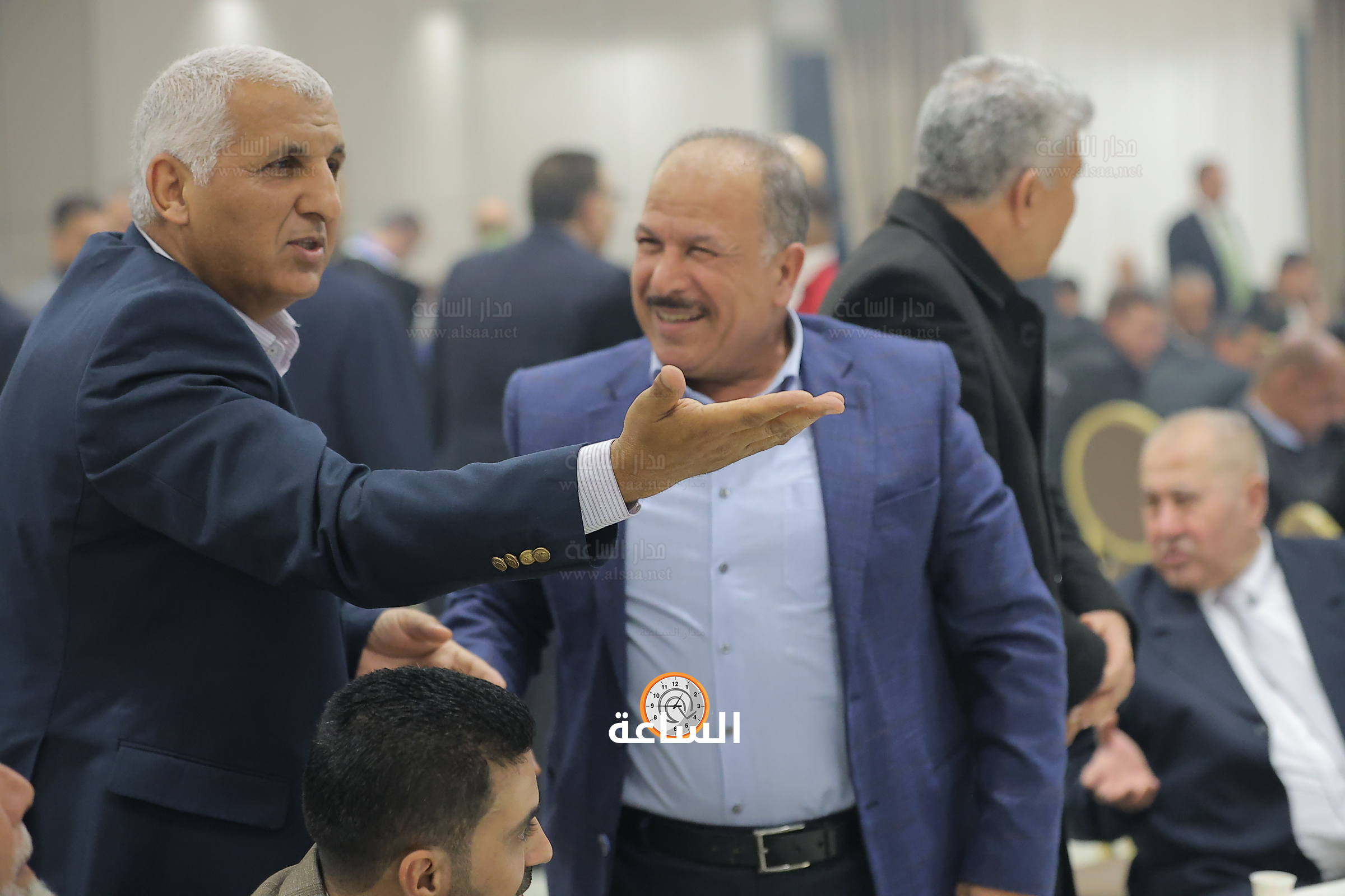 Madar Al-Saa Images 0.7195834683756677