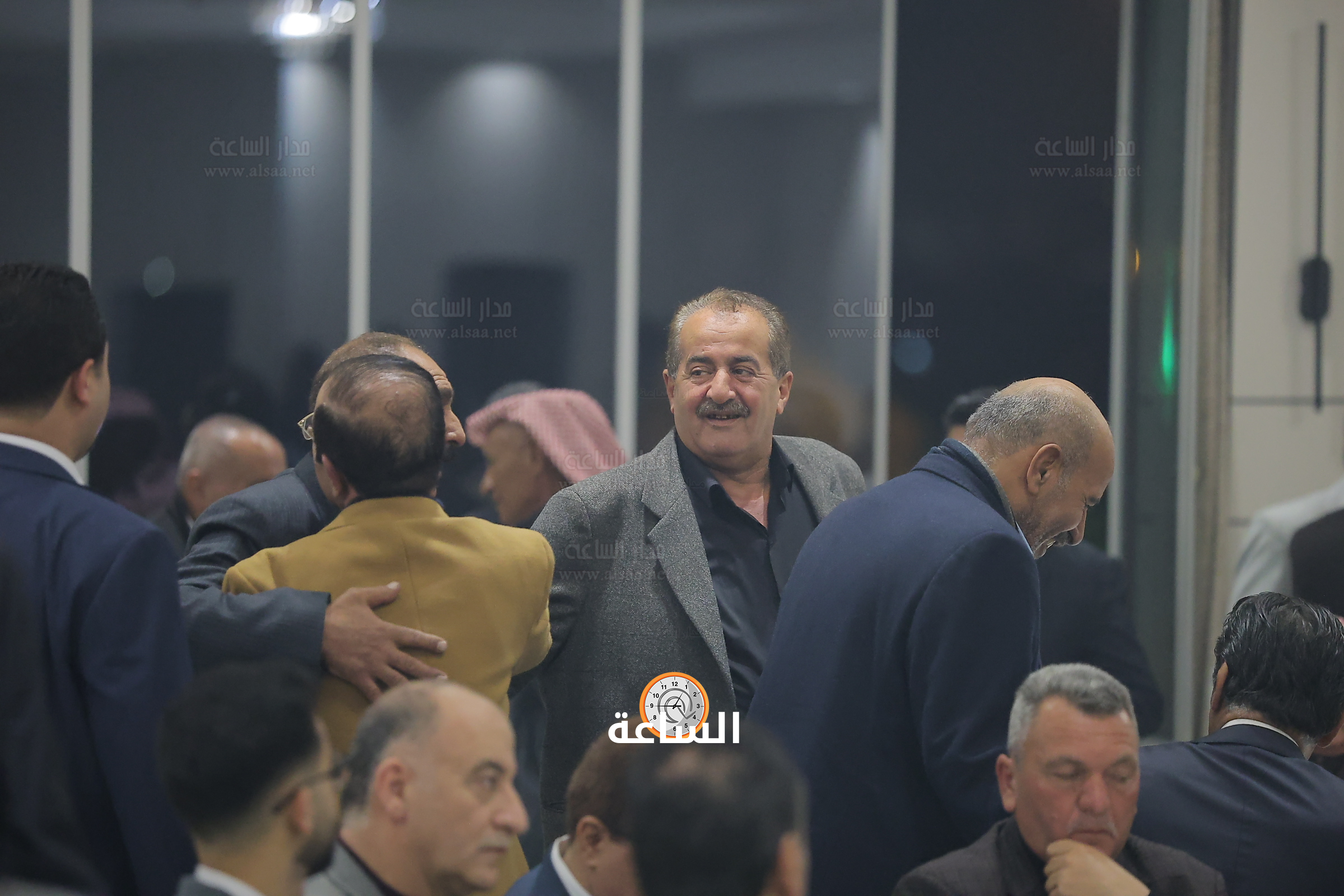 Madar Al-Saa Images 0.12796150062674616