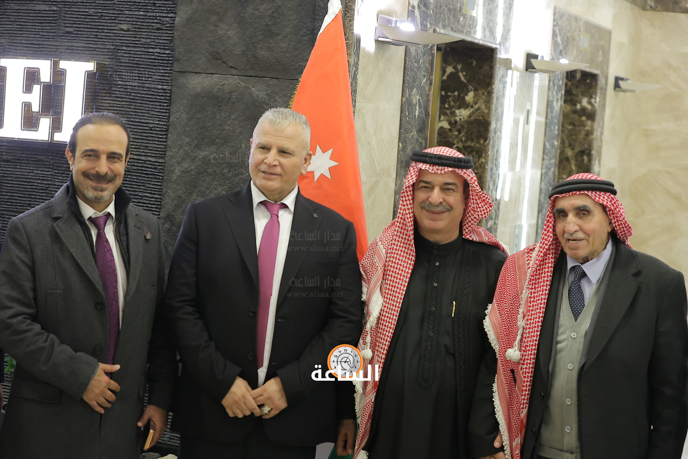 Madar Al-Saa Images 0.859135480303049