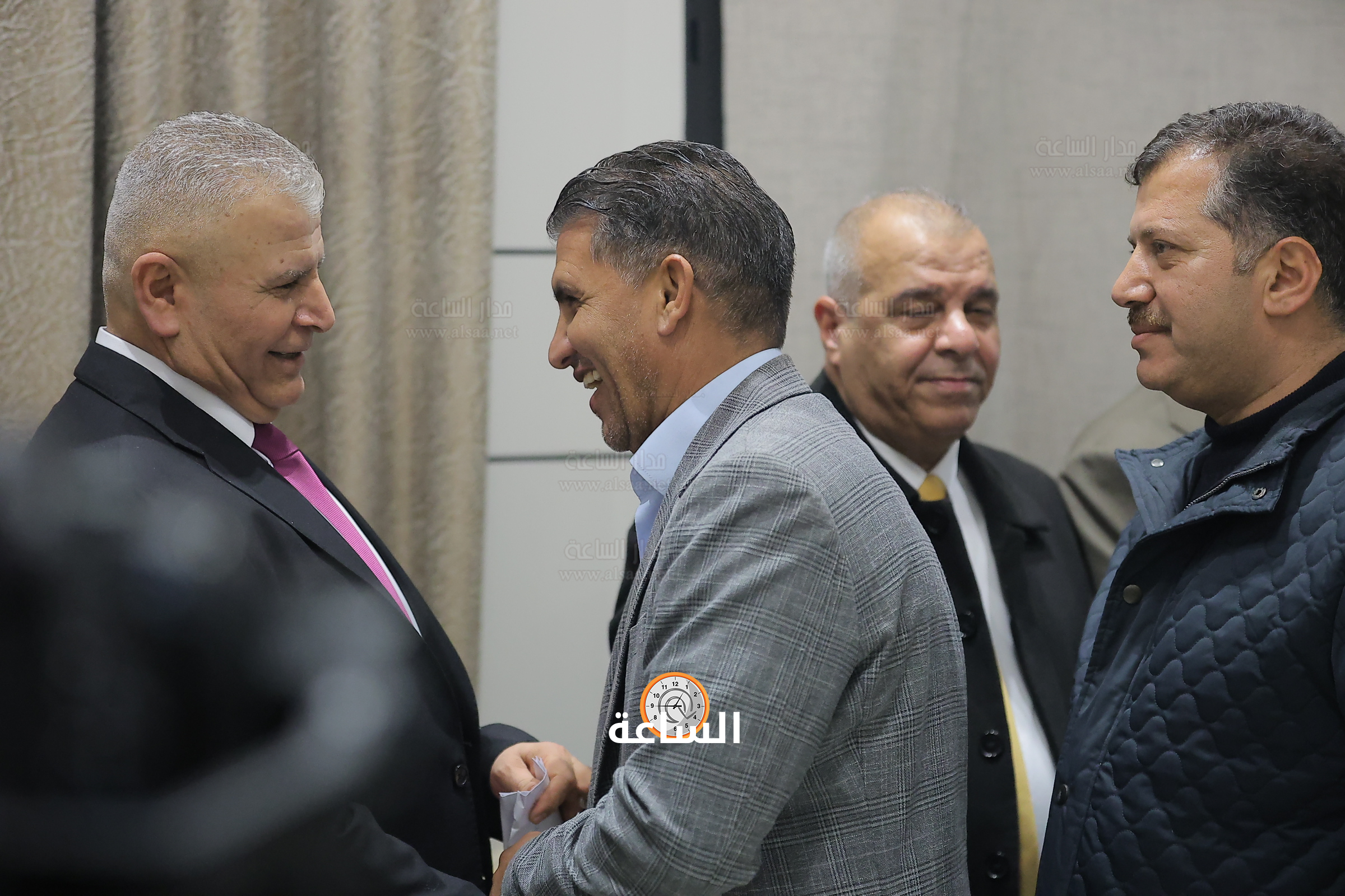 Madar Al-Saa Images 0.5379565114751671