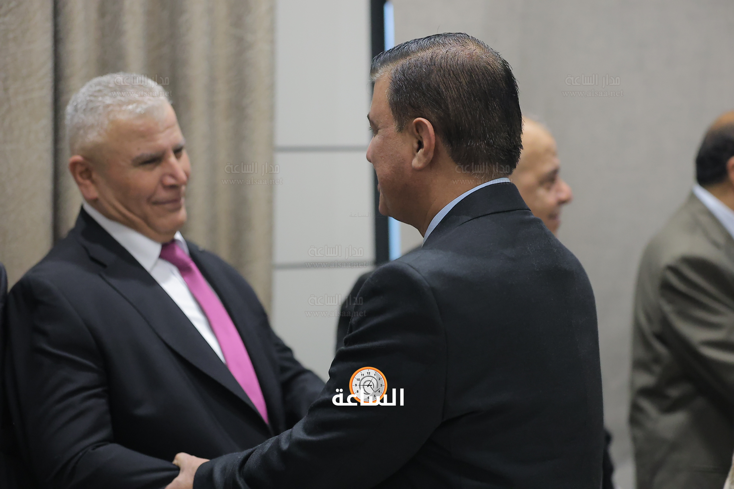 Madar Al-Saa Images 0.2626302343571353