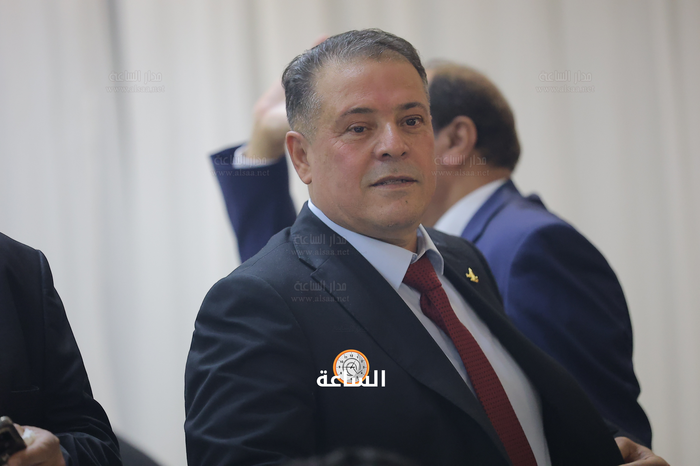 Madar Al-Saa Images 0.6910717930460154