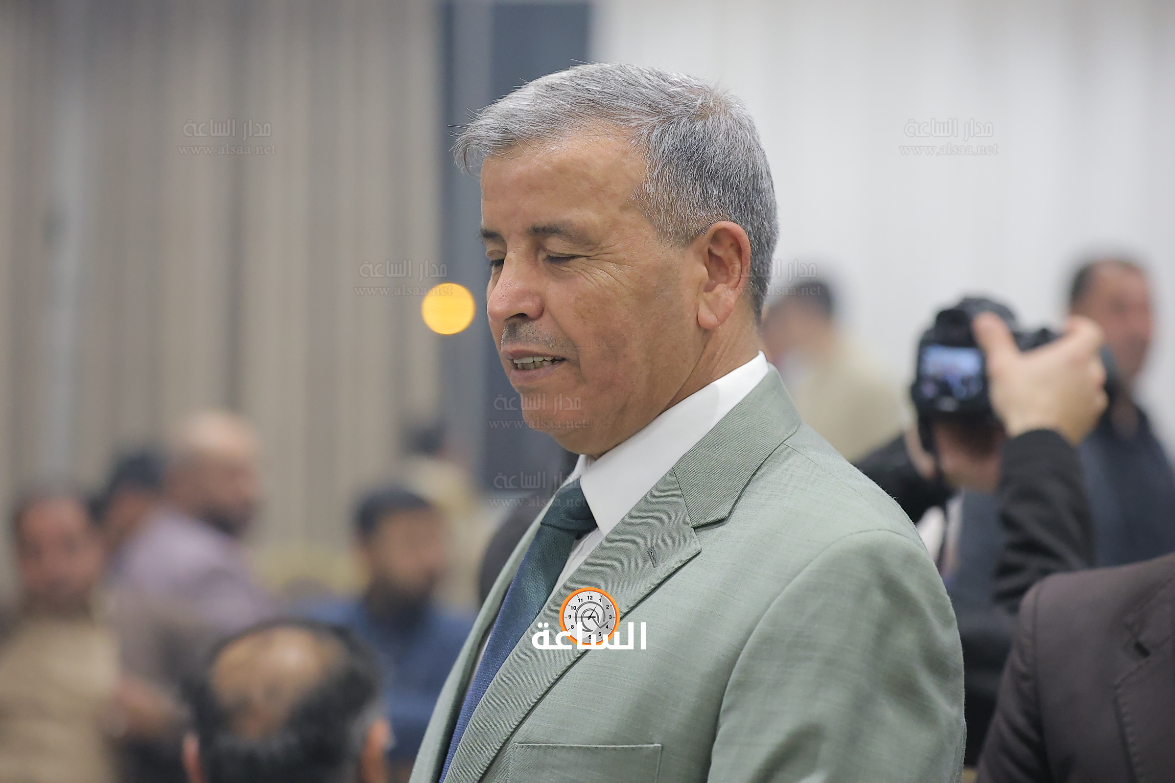 Madar Al-Saa Images 0.0544138331052485