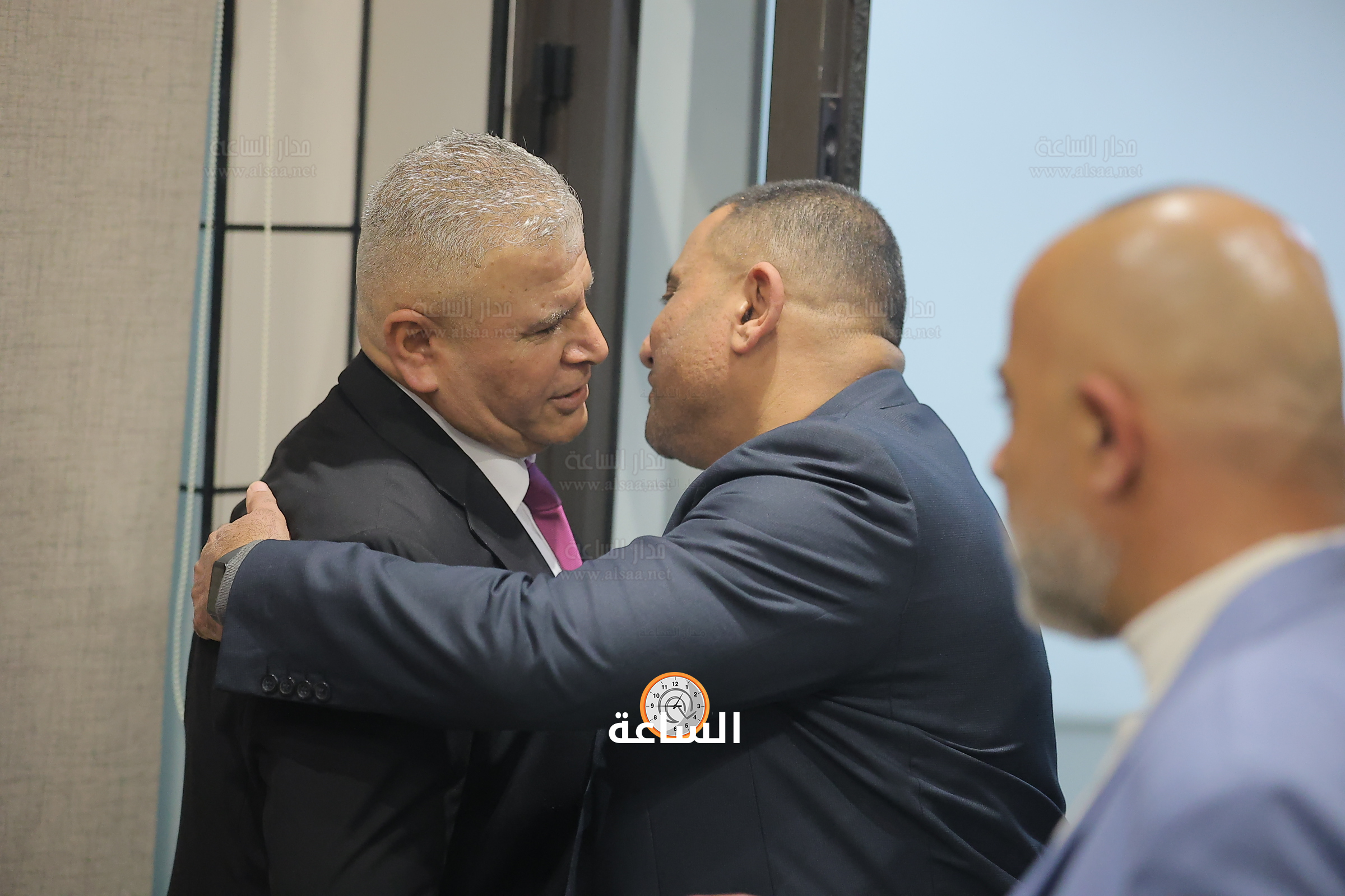 Madar Al-Saa Images 0.09551028649018112