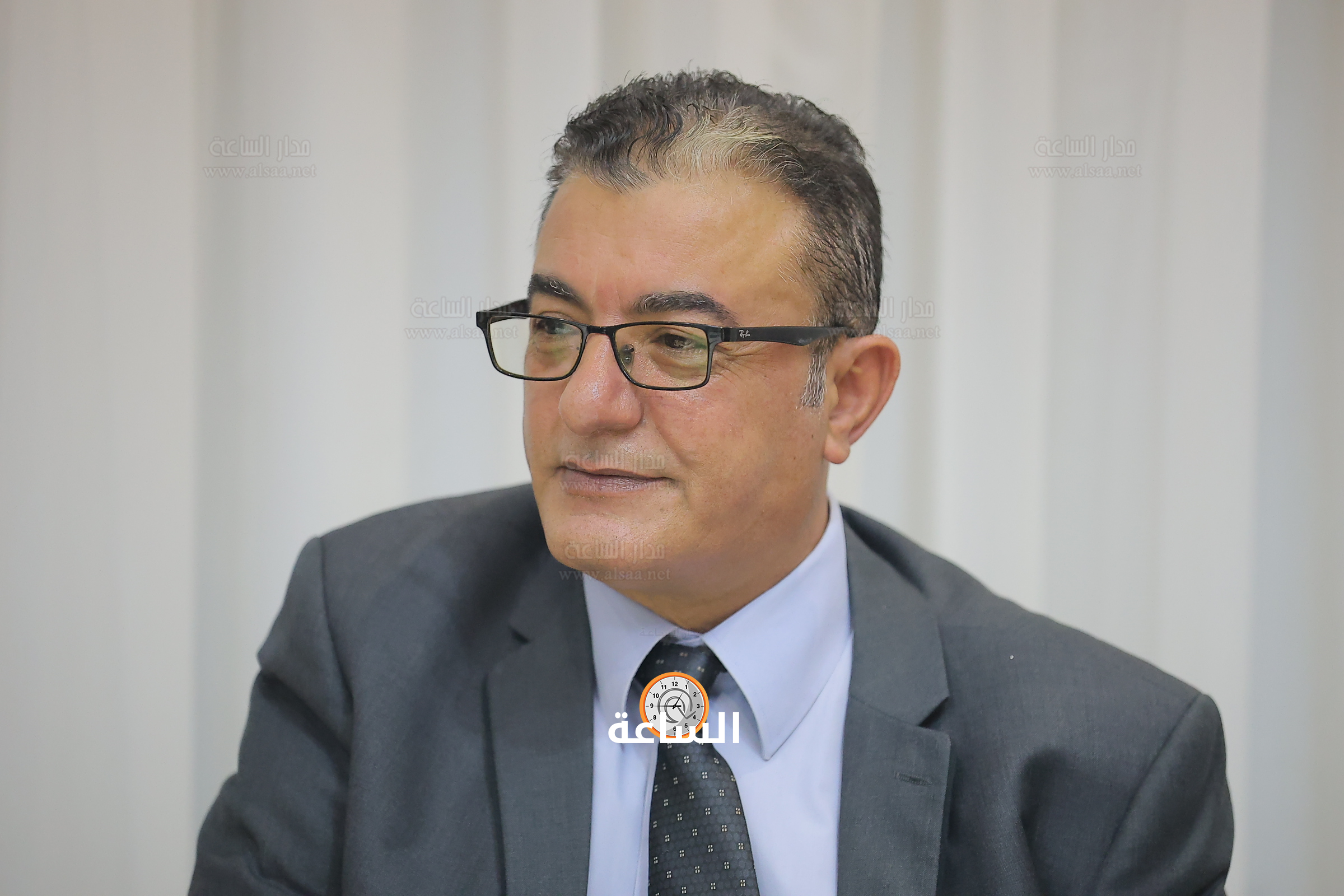 Madar Al-Saa Images 0.2895454490758721