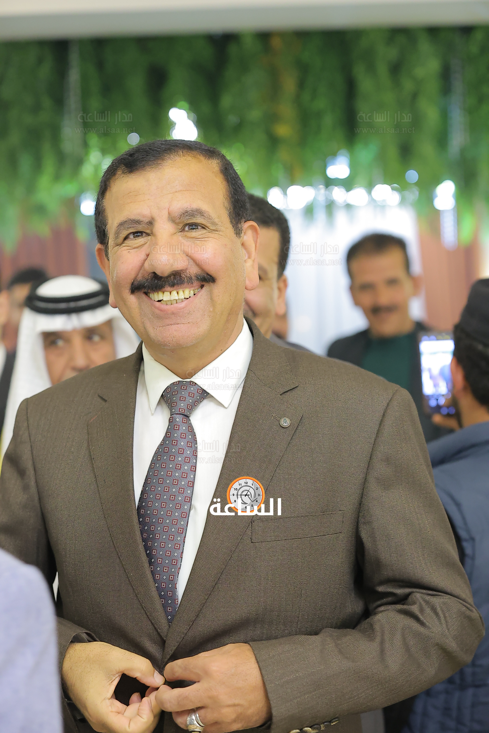 Madar Al-Saa Images 0.7101754074035325