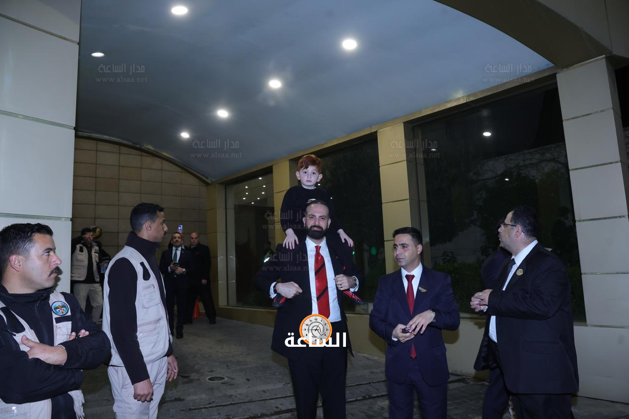 Madar Al-Saa Images 0.7445296854148605