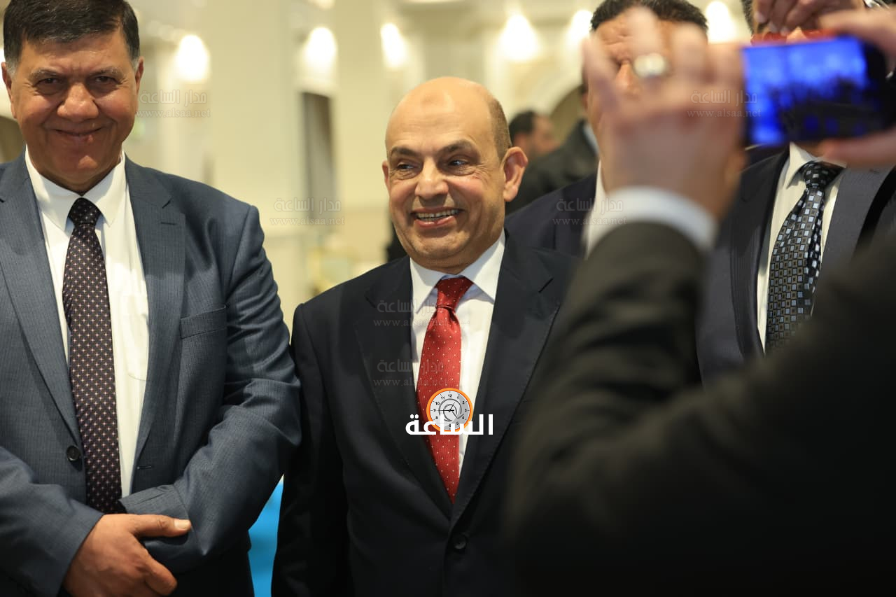 Madar Al-Saa Images 0.8854928449105989