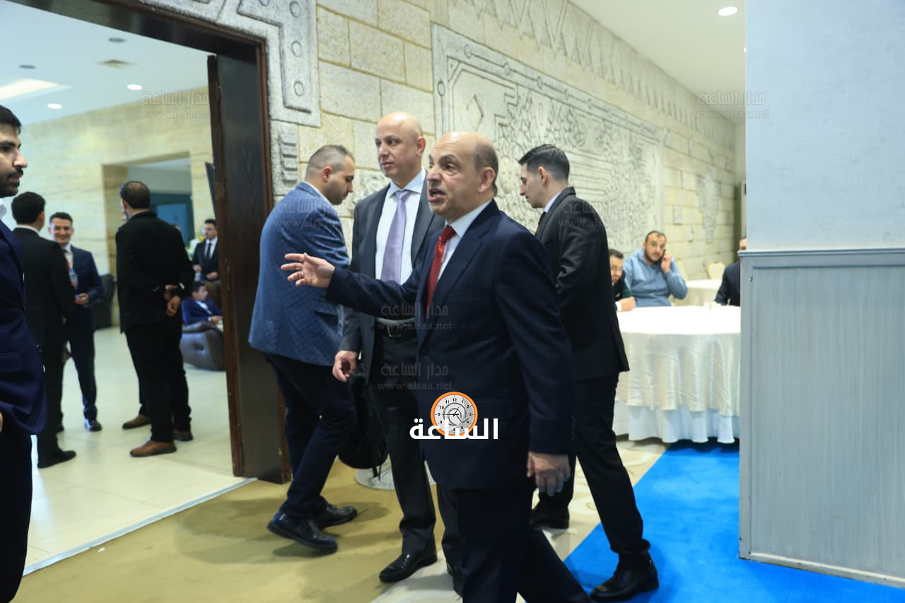 Madar Al-Saa Images 0.01782344797524127