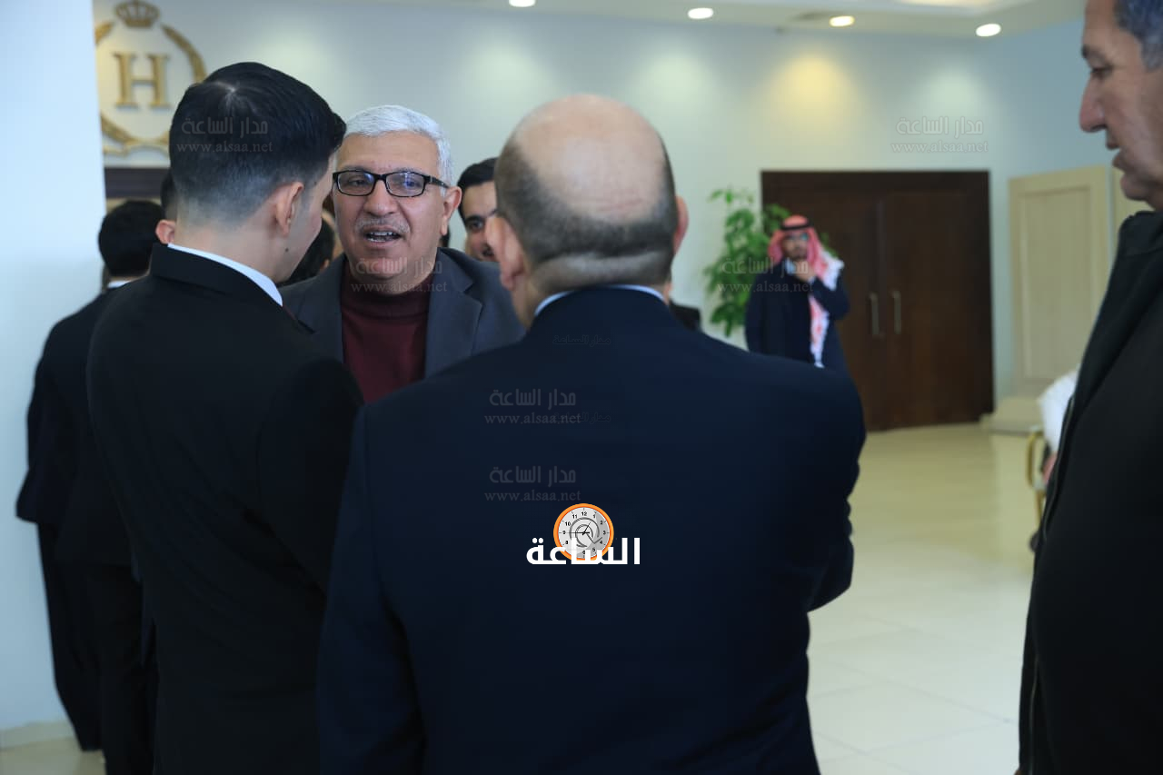 Madar Al-Saa Images 0.8159806155573534