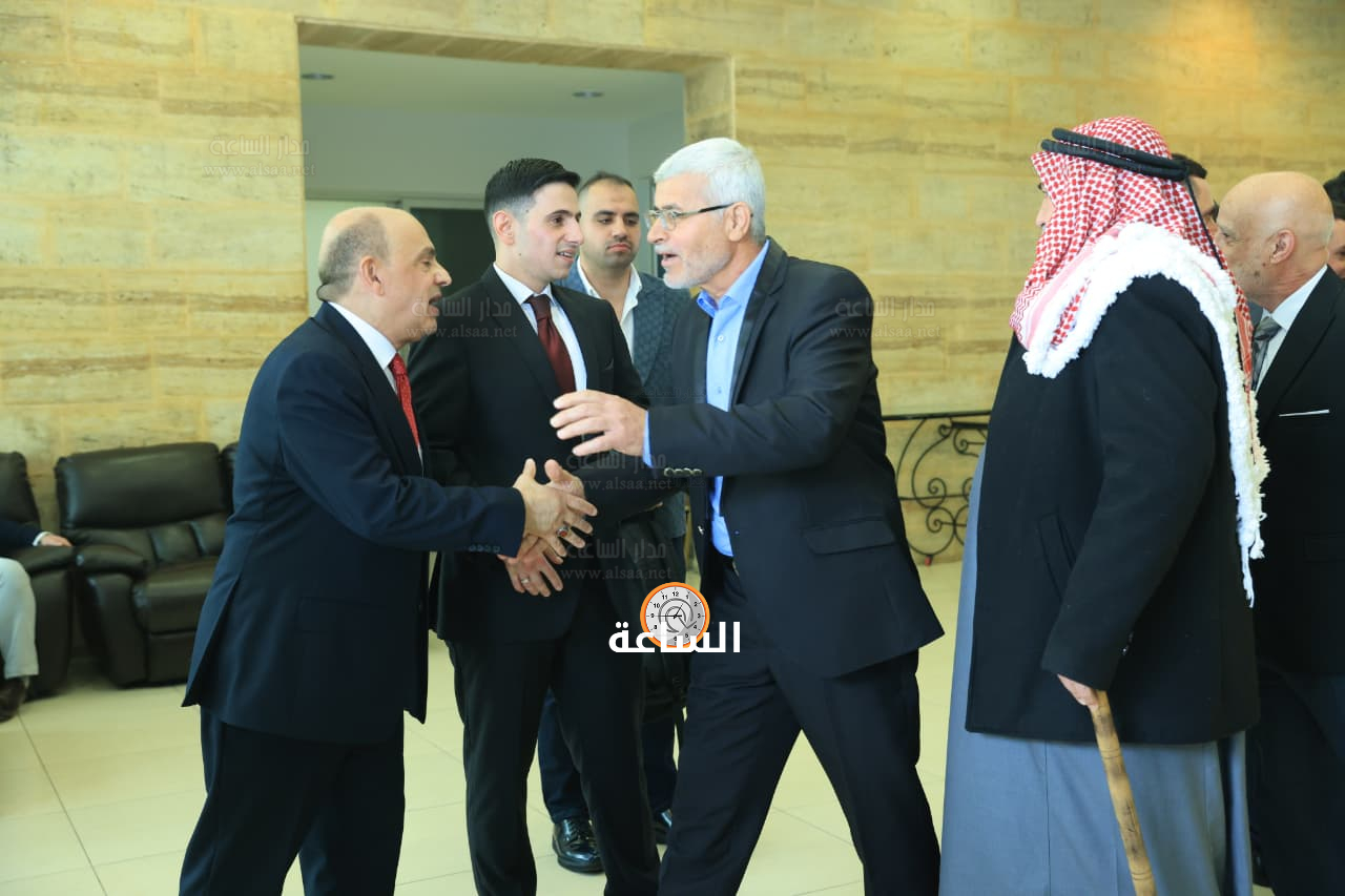 Madar Al-Saa Images 0.5286703459170677