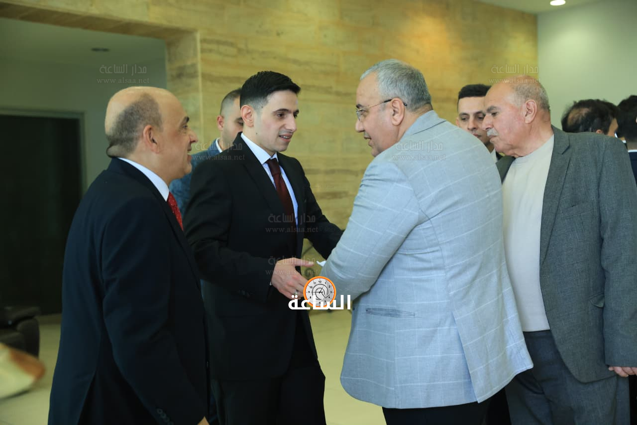 Madar Al-Saa Images 0.904918524136991