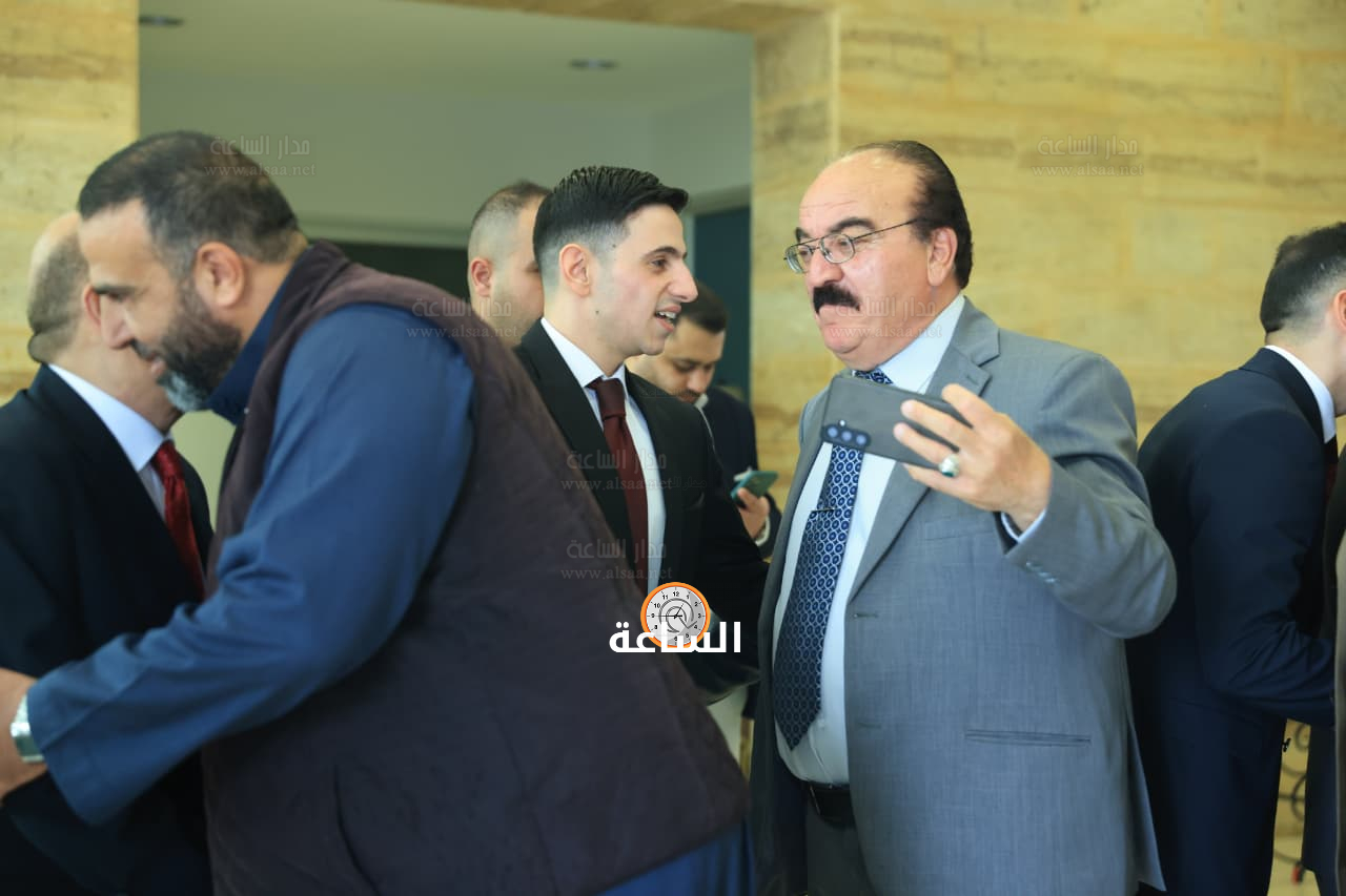 Madar Al-Saa Images 0.6783408443921916