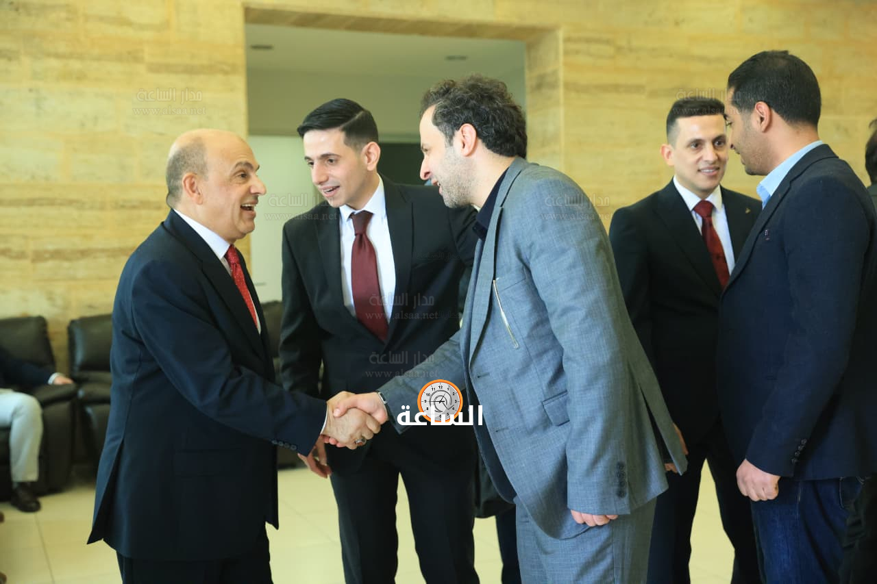 Madar Al-Saa Images 0.13183181826375945