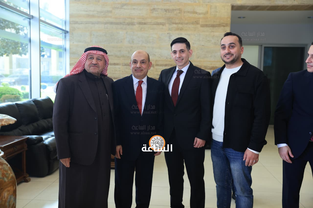 Madar Al-Saa Images 0.9450973123928633