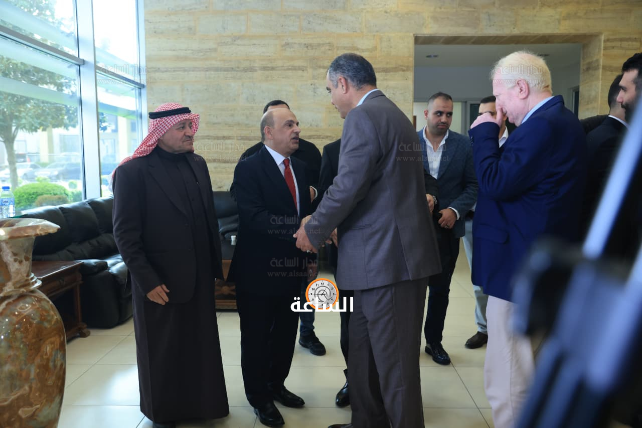 Madar Al-Saa Images 0.5665125619668677